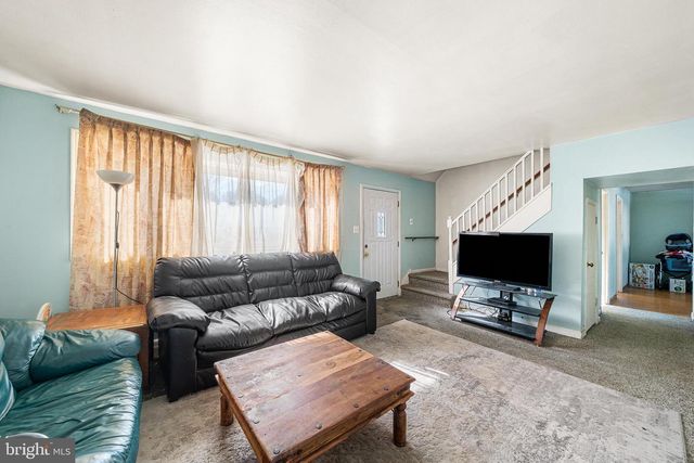 1103 NANCY DR, Croydon, PA 19021