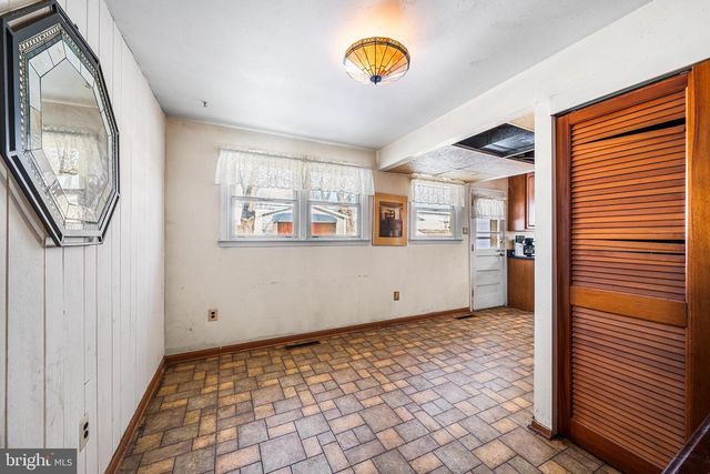 1103 NANCY DR, Croydon, PA 19021