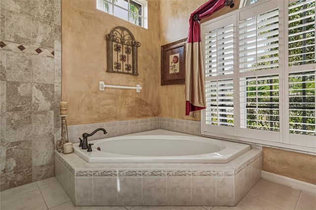 12518 LAKE JOVITA BOULEVARD, Dade City, FL 33525