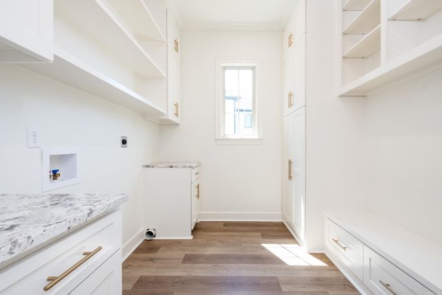 23 Falstone Drive, Little Rock, AR 72223