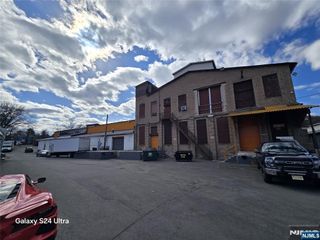 85 Wagaraw Road 2, Hawthorne, NJ 07506