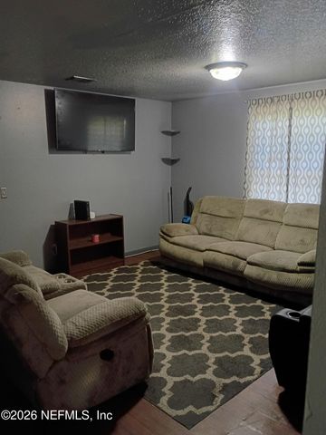 402 LEMON Street, Green Cove Springs, FL 32043