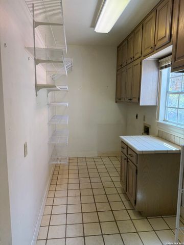 97 CAMPDEN CIR, San Antonio, TX 78218