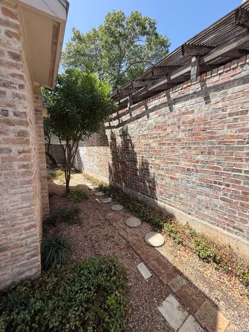 97 CAMPDEN CIR, San Antonio, TX 78218