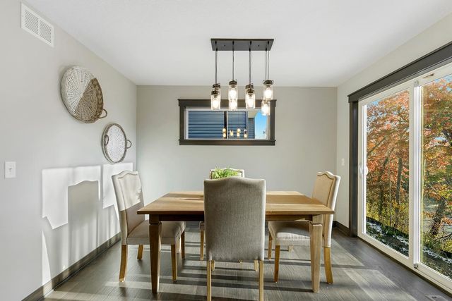 7827 Austin Path, Inver Grove Heights, MN 55077