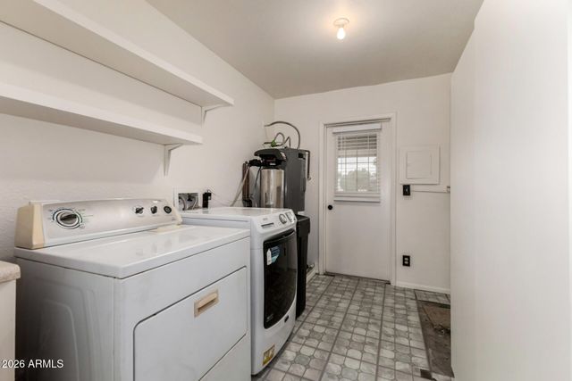 1976 E DEL SUR Drive, Tempe, AZ 85283