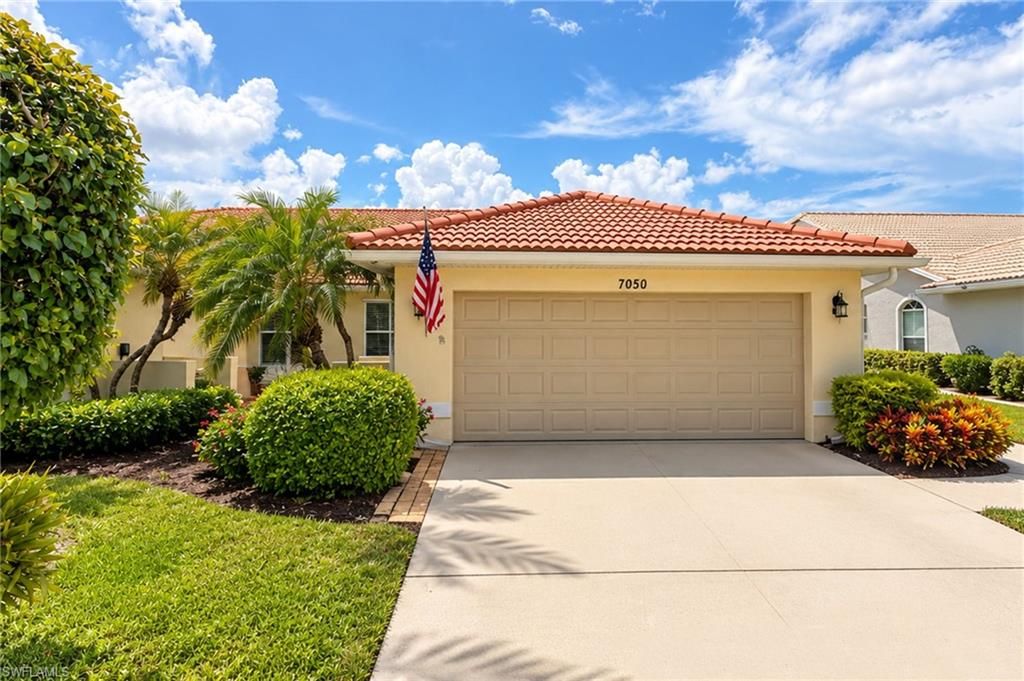 7050 Lone Oak BLVD, NAPLES, FL 34109 — photo 2
