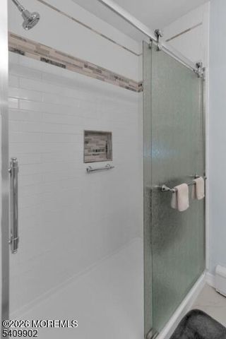 16 Bolans Court, Toms River, NJ 08757