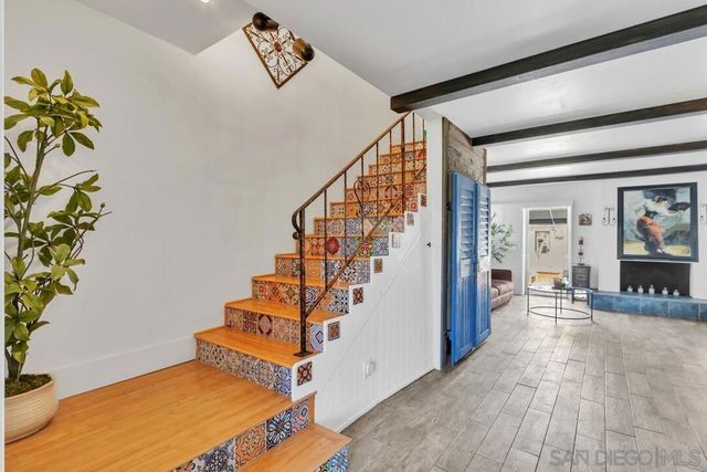 3232 Loma Riviera Drive, San Diego, CA 92110