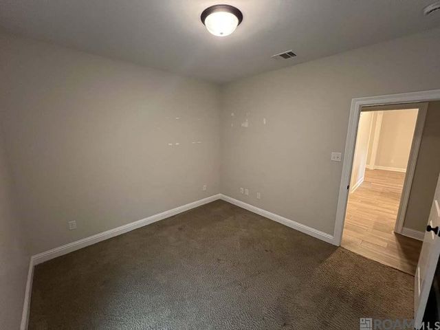 6212 Lake Edge Dr, Baton Rouge, LA 70820