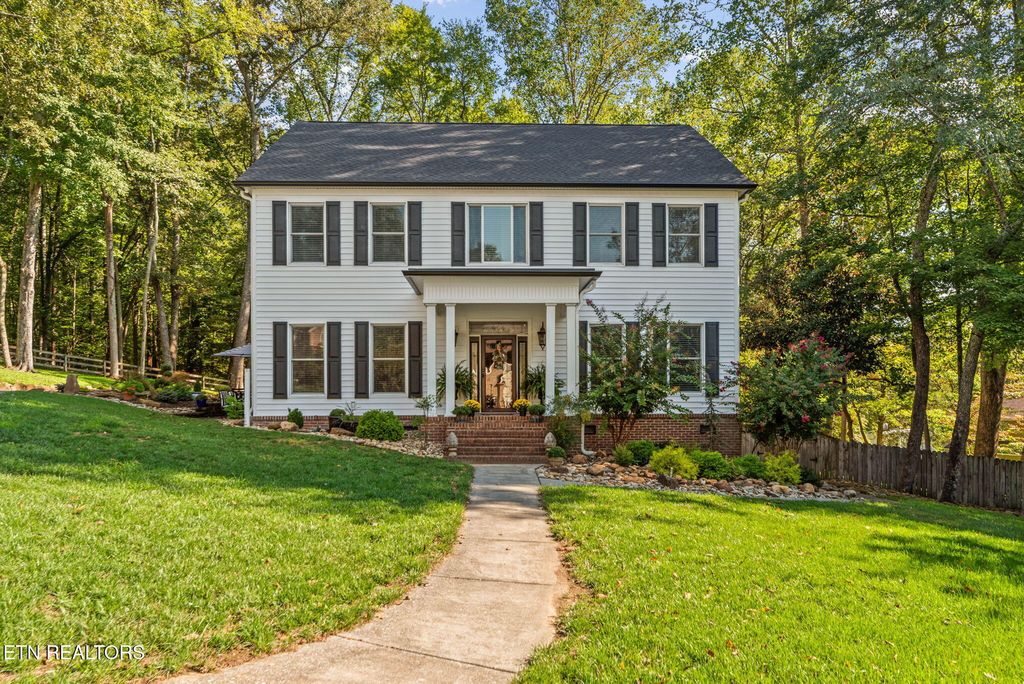 112 New Bedford Lane, Oak Ridge, TN 37830
