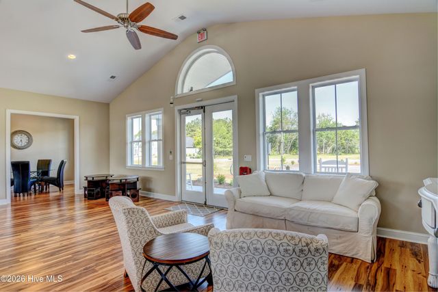 6024 Sweet Gum Drive, Wilmington, NC 28409