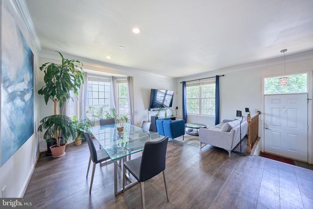 21095 MOSSY GLEN TER, Ashburn, VA 20147