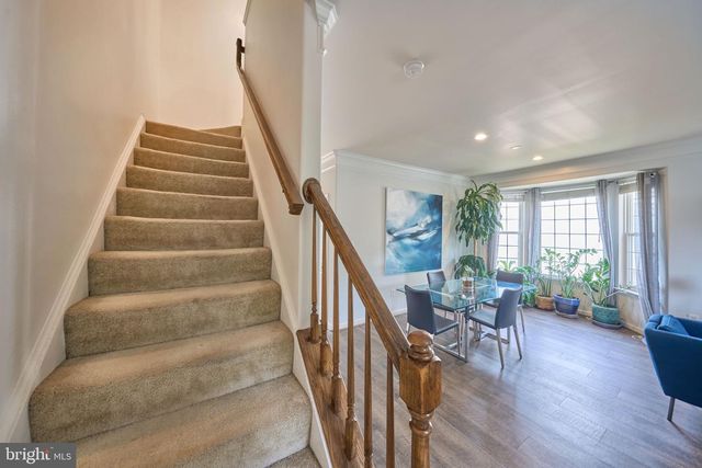 21095 MOSSY GLEN TER, Ashburn, VA 20147
