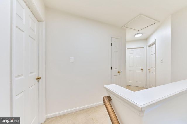 21095 MOSSY GLEN TER, Ashburn, VA 20147