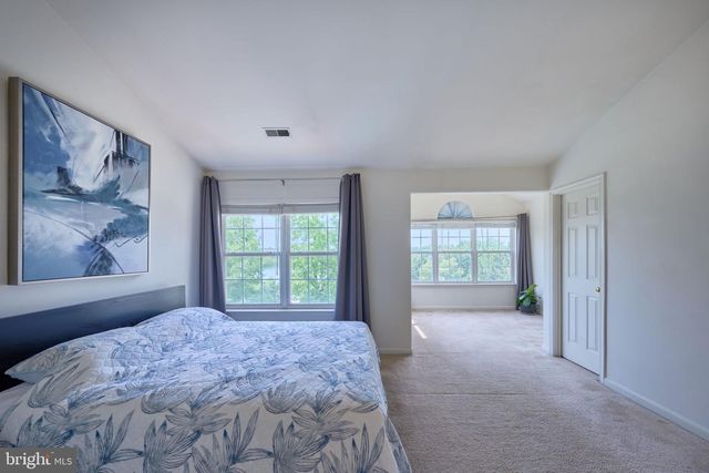 21095 MOSSY GLEN TER, Ashburn, VA 20147