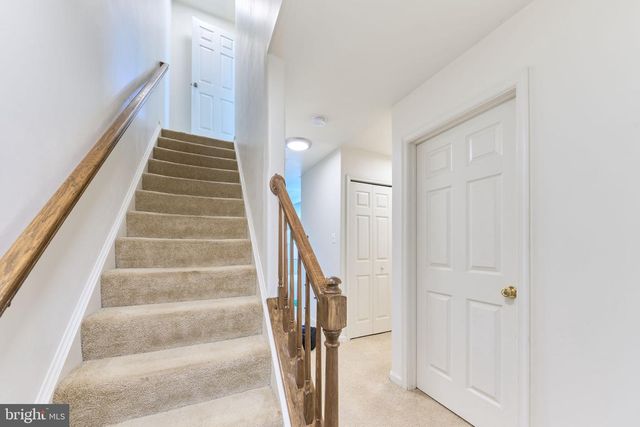 21095 MOSSY GLEN TER, Ashburn, VA 20147