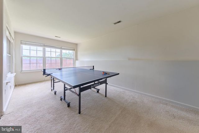 21095 MOSSY GLEN TER, Ashburn, VA 20147