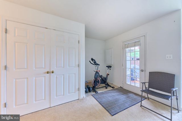 21095 MOSSY GLEN TER, Ashburn, VA 20147