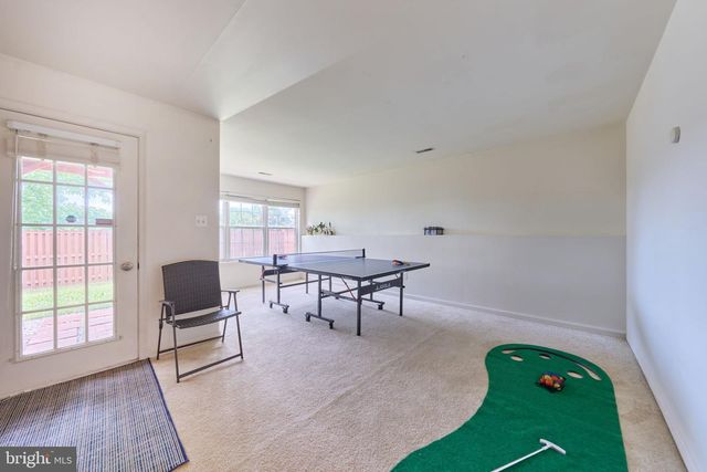 21095 MOSSY GLEN TER, Ashburn, VA 20147