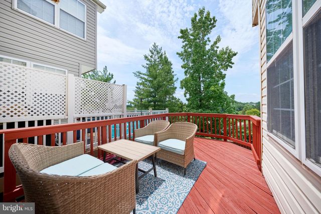21095 MOSSY GLEN TER, Ashburn, VA 20147