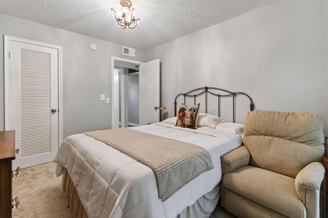 238 Sussex L, West Palm Beach, FL 33417