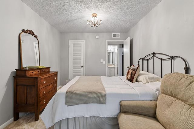 238 Sussex L, West Palm Beach, FL 33417