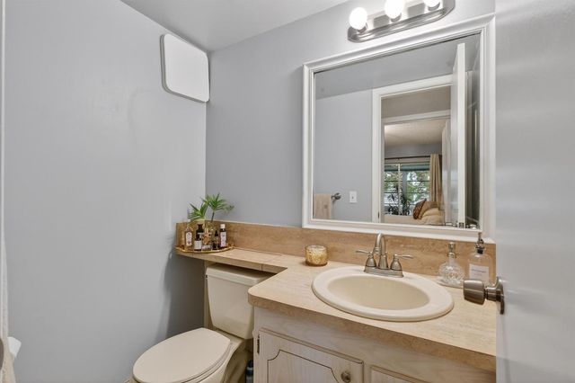 238 Sussex L, West Palm Beach, FL 33417