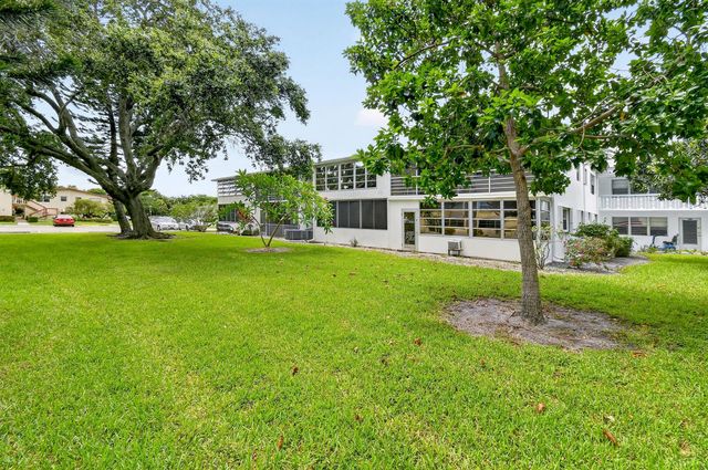 238 Sussex L, West Palm Beach, FL 33417