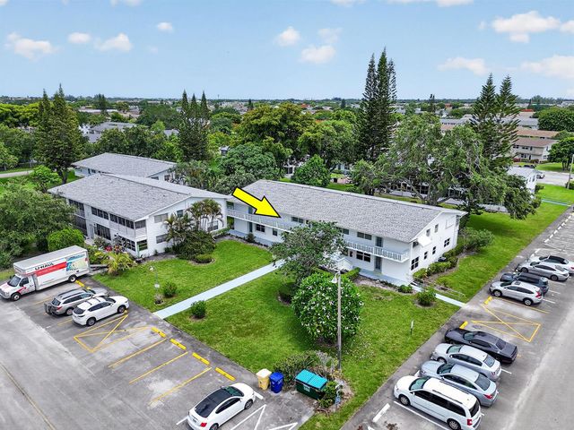 238 Sussex L, West Palm Beach, FL 33417