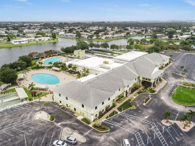 238 Sussex L, West Palm Beach, FL 33417