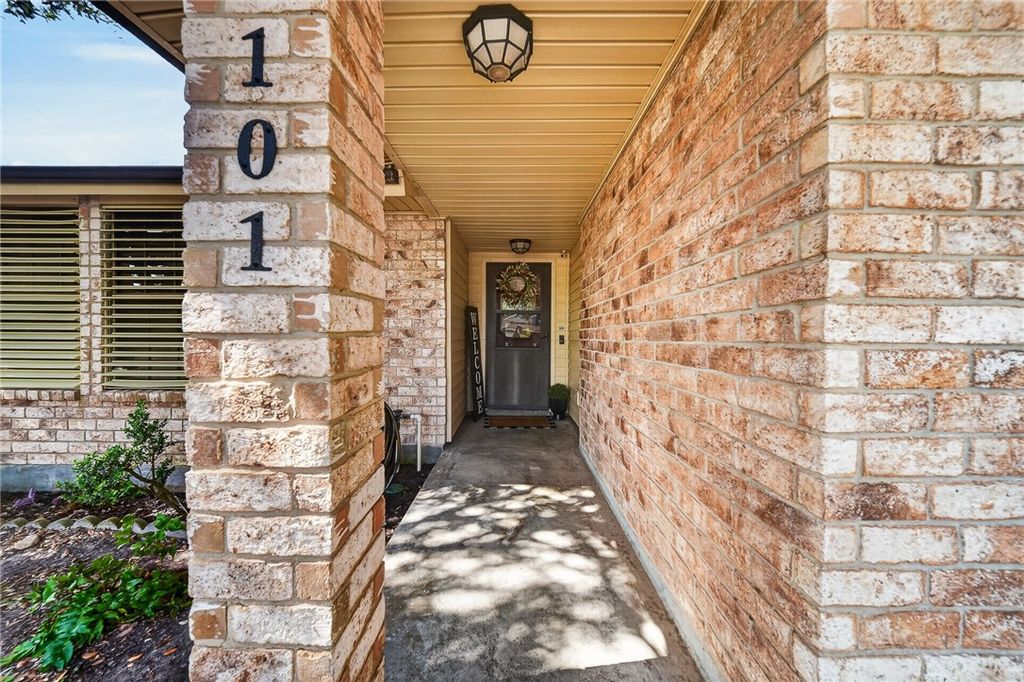1101 Ontario Dr, Corpus Christi, TX 78418 — photo 3