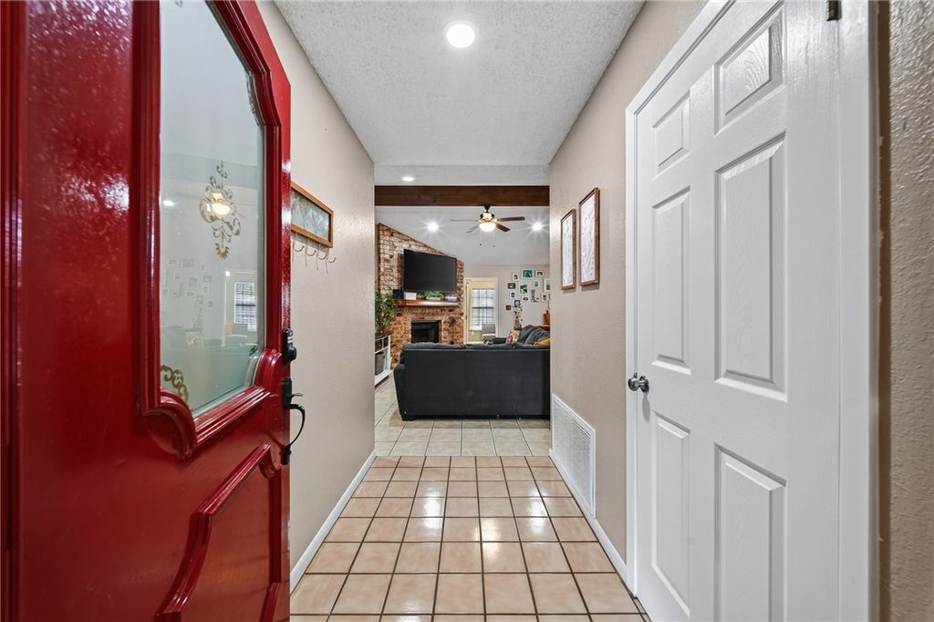 1101 Ontario Dr, Corpus Christi, TX 78418 — photo 4