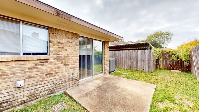 308 Towne House Lane, Richardson, TX 75081