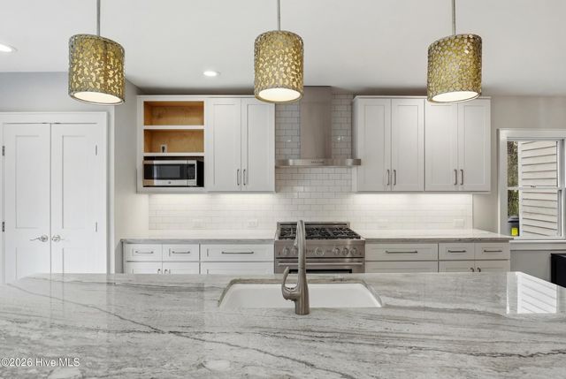 22390 Nc Highway 210, Rocky Point, NC 28457