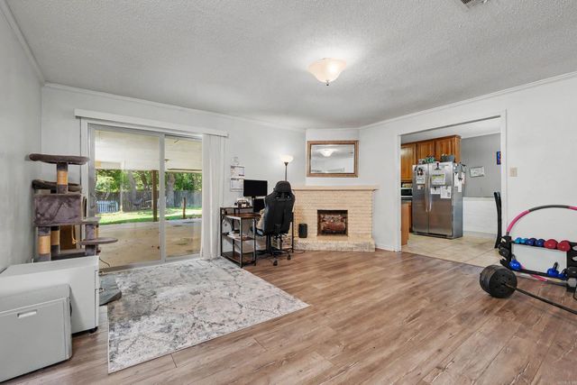 4 Malcolm Cv, Little Rock, AR 72209
