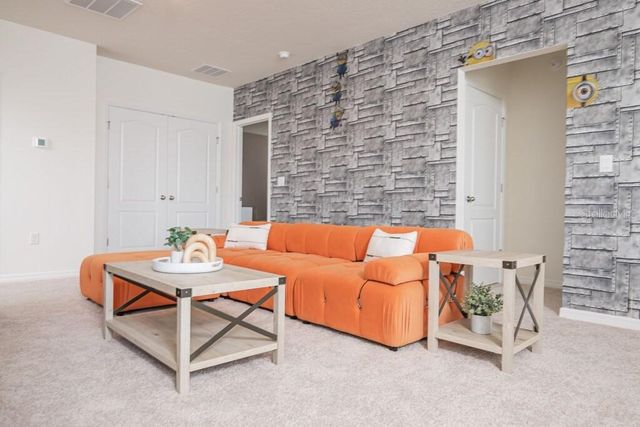 7683 OAKMOSS LOOP, Davenport, FL 33837