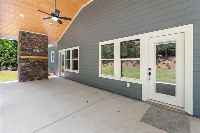 10041 Lakeview Parkway, Villa Rica, GA 30180