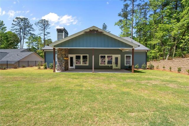 10041 Lakeview Parkway, Villa Rica, GA 30180