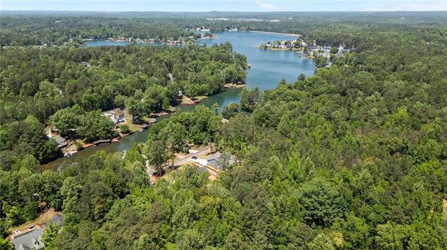 10041 Lakeview Parkway, Villa Rica, GA 30180