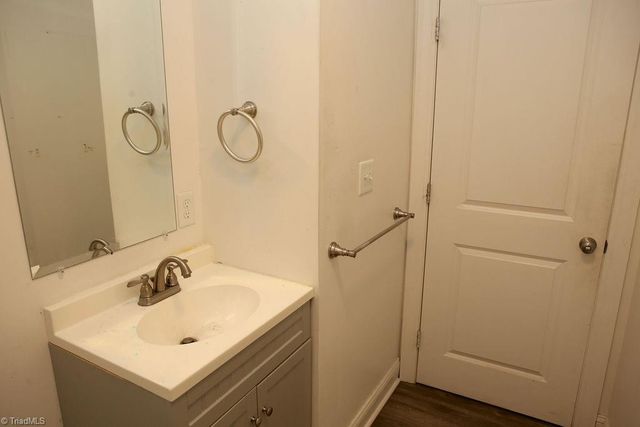 1809 Walker Avenue, Greensboro, NC 27403