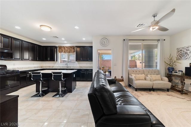 10760 Centerville Bay Court, Las Vegas, NV 89179