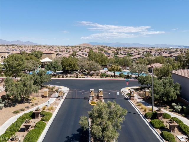10760 Centerville Bay Court, Las Vegas, NV 89179