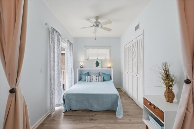 5390 GULF DRIVE, Holmes Beach, FL 34217