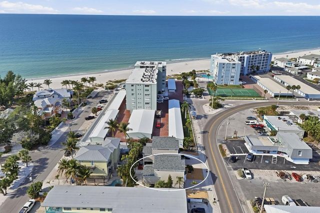 5390 GULF DRIVE, Holmes Beach, FL 34217