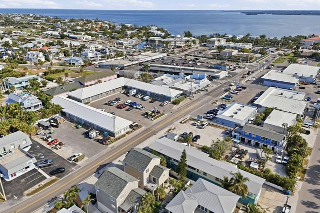 5390 GULF DRIVE, Holmes Beach, FL 34217