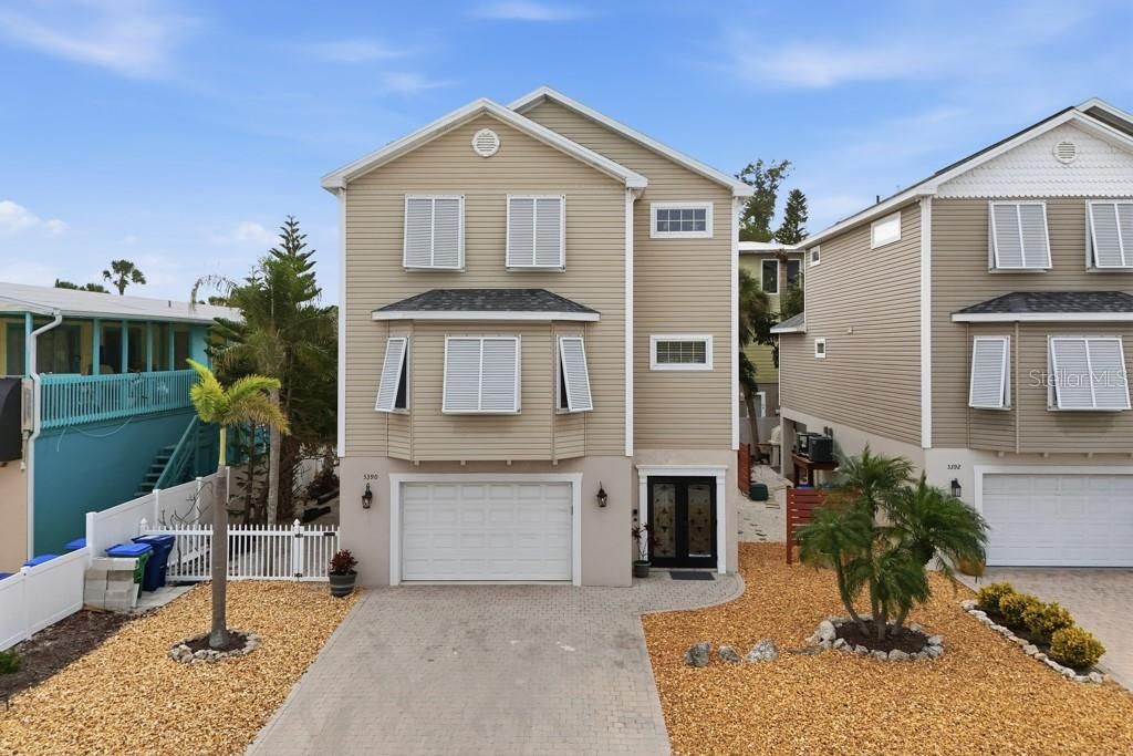 5390 GULF DRIVE, Holmes Beach, FL 34217