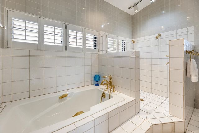 120 Pirates Cove Drive, Marathon, FL 33050