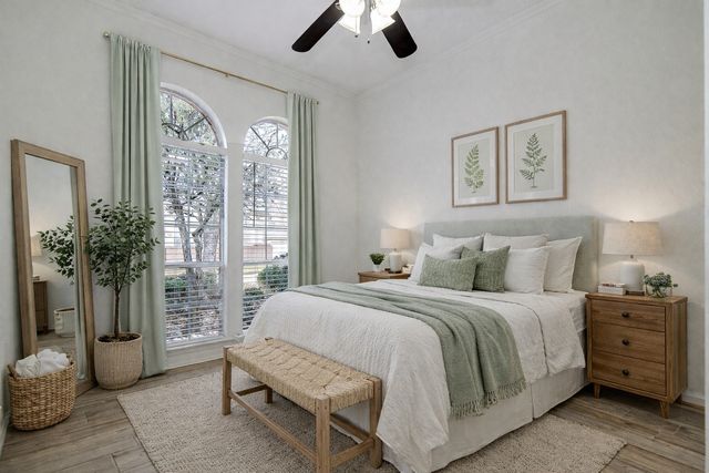 2525 Greenhaven Drive, Burleson, TX 76028