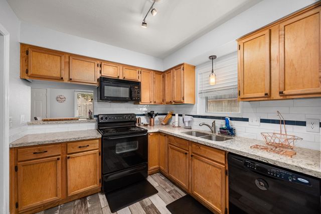 16215 Summer Dawn Lane, Houston, TX 77095